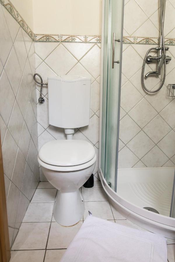 Apartma Lojz โบเว็ก ภายนอก รูปภาพ