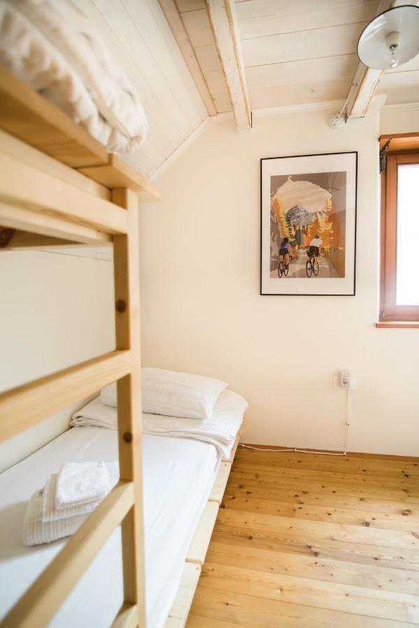 Apartma Lojz โบเว็ก ภายนอก รูปภาพ